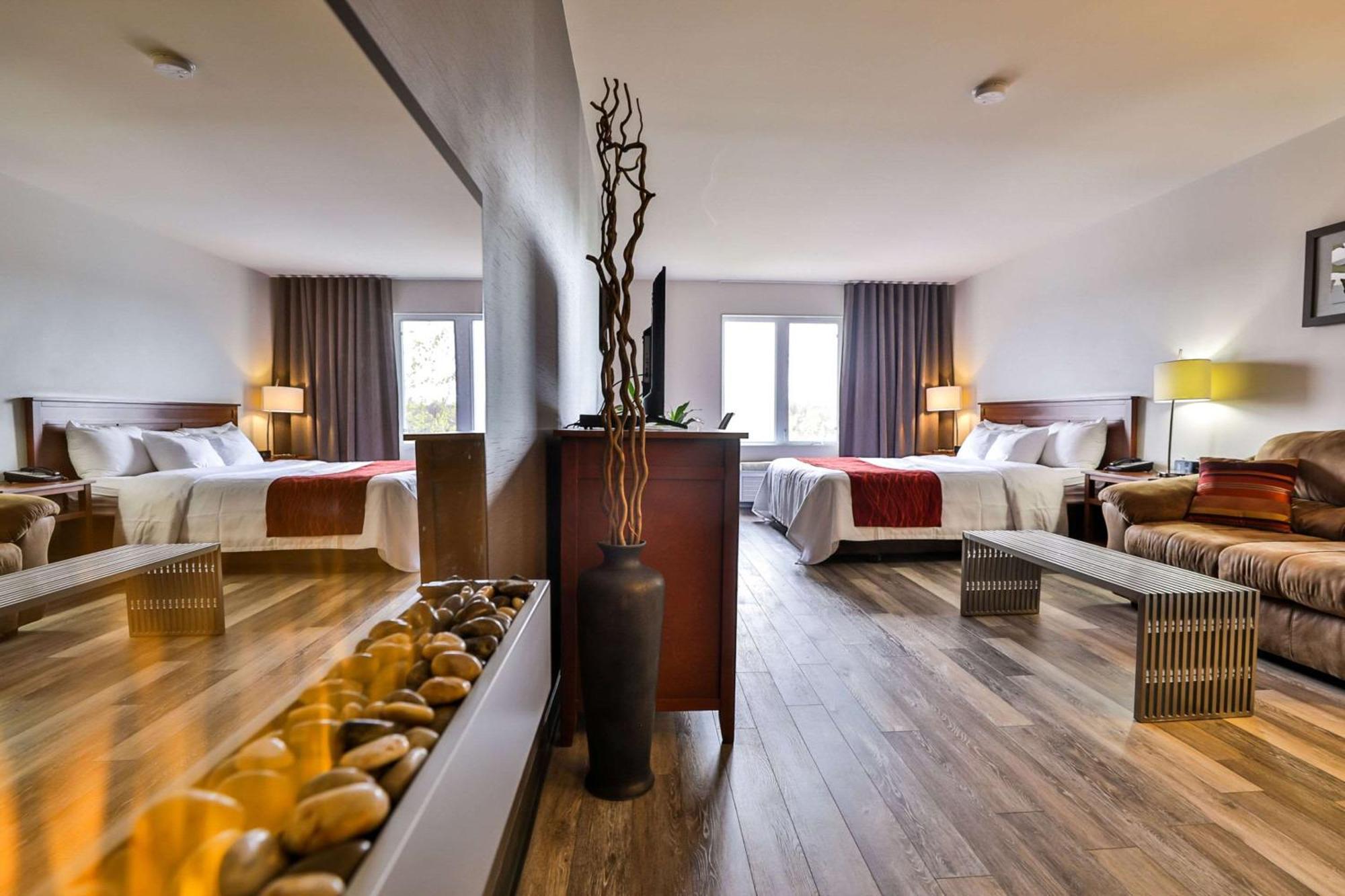 Comfort Inn & Suites Сен-Жером Экстерьер фото